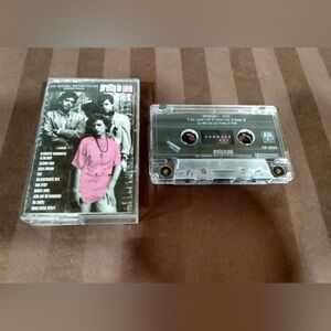 Pretty in Pink Soundtrack Cassette - Classic 80s chock full of great songs! 🎶